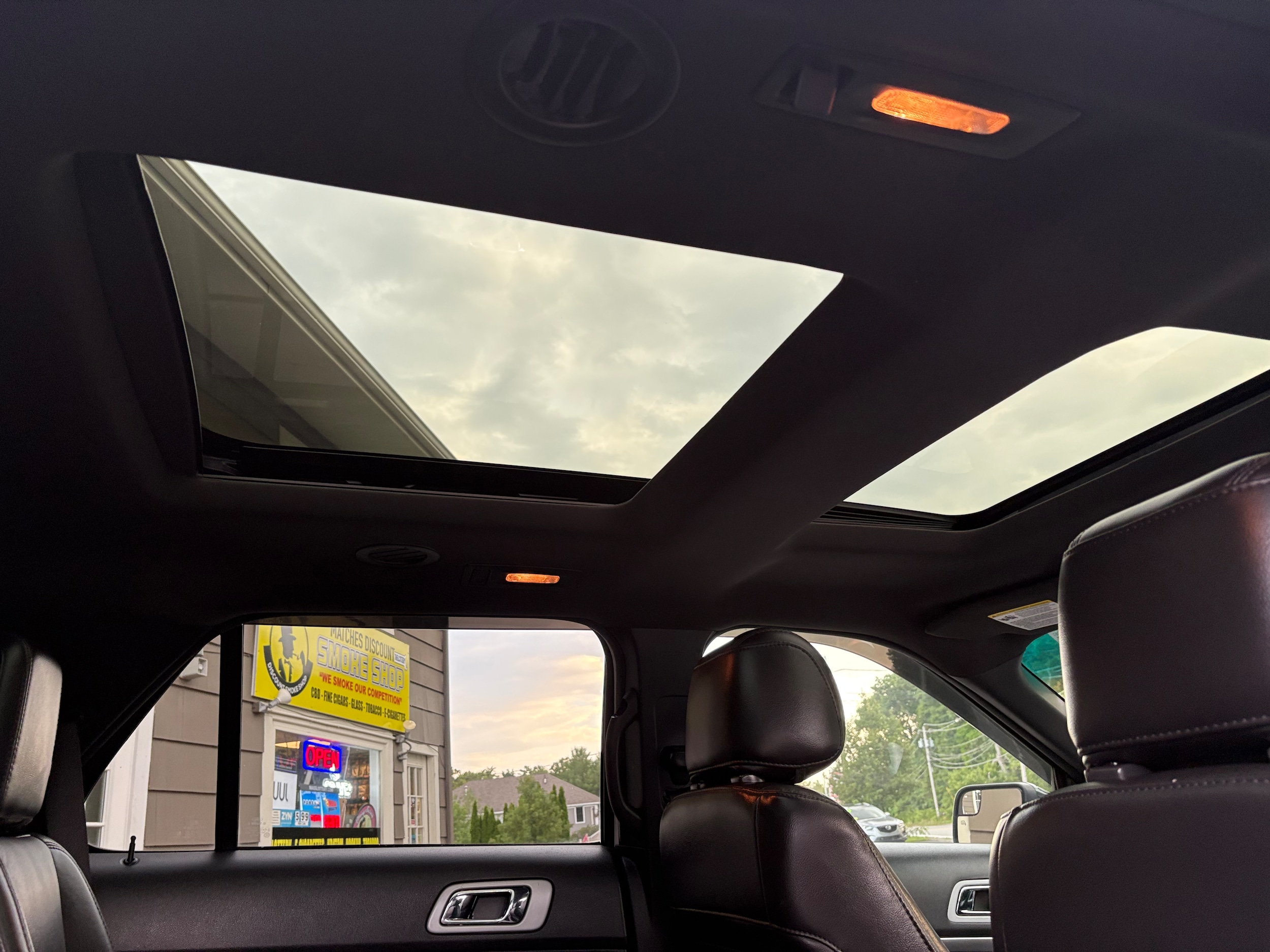 2014 Ford Explorer XLT - Photo 31