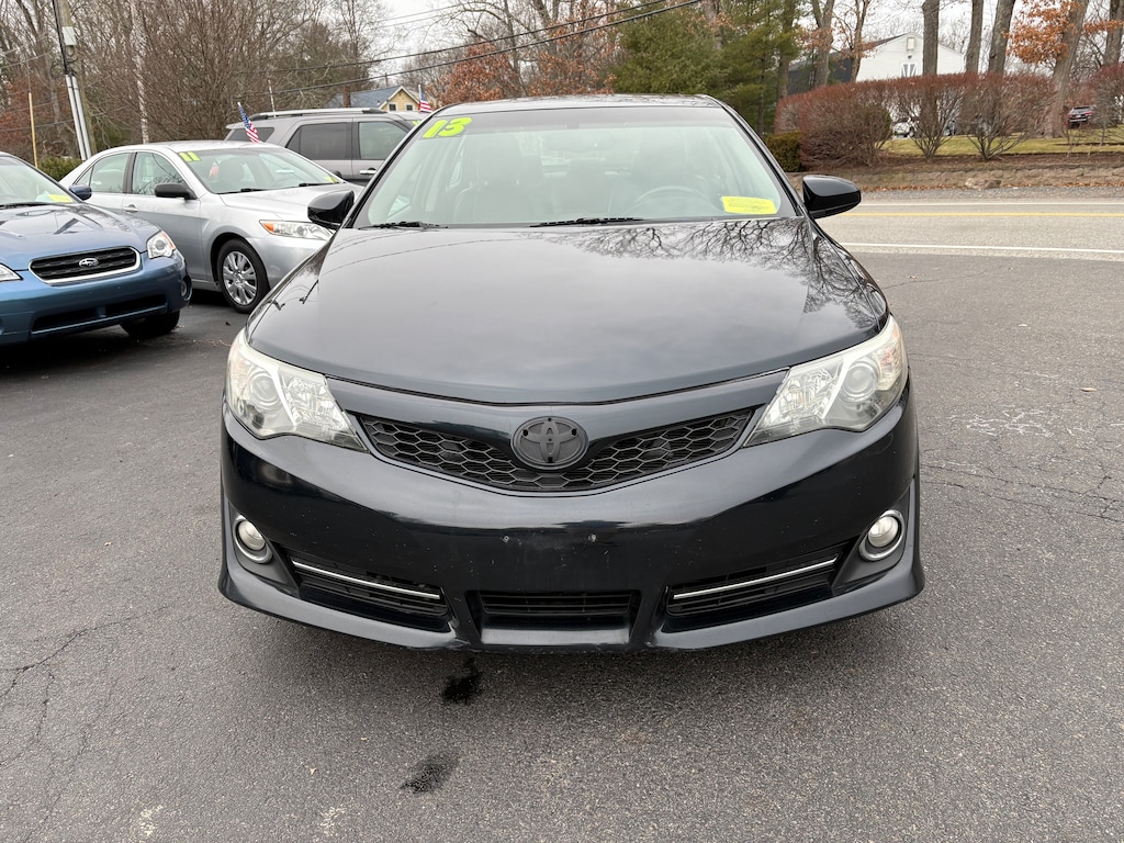 Used 2013 Toyota Camry SE Sedan