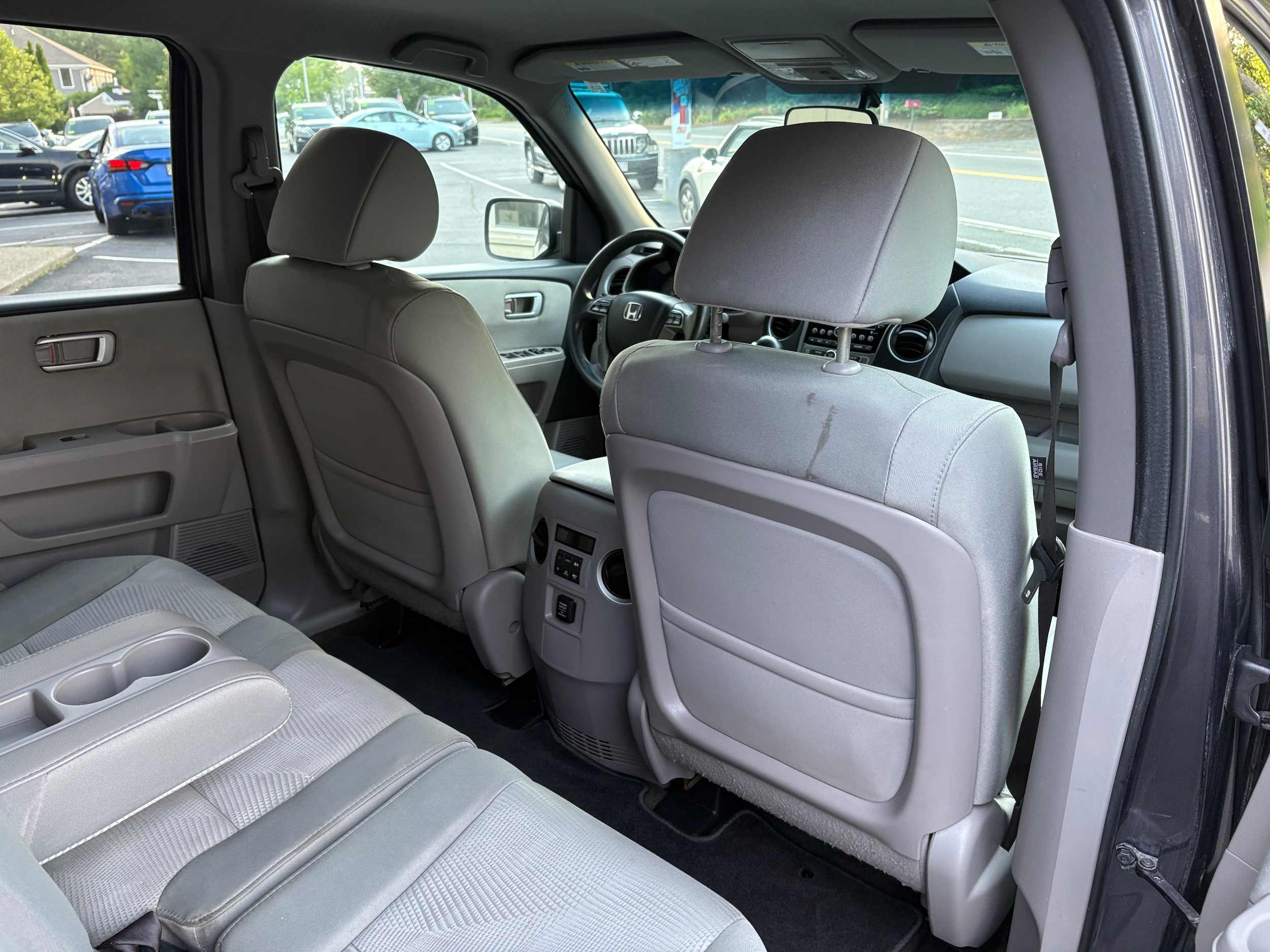 2015 Honda Pilot LX - Photo 20