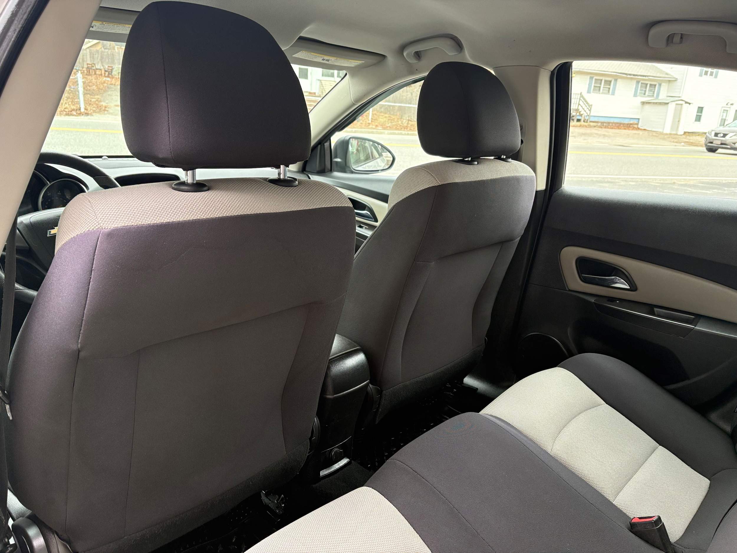 2016 Chevrolet Cruze Limited LS - Photo 13