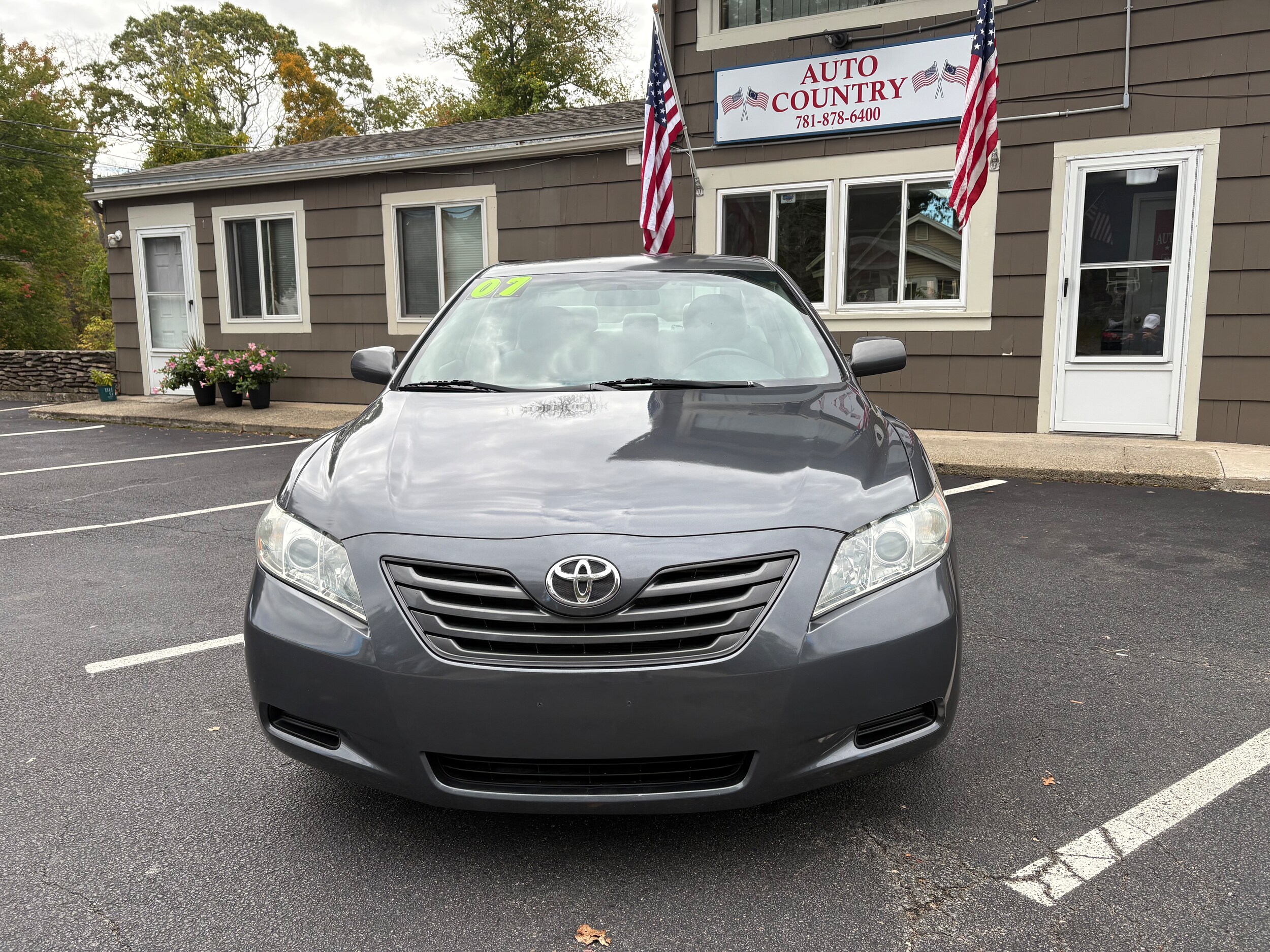 2007 Toyota Camry LE photo 2