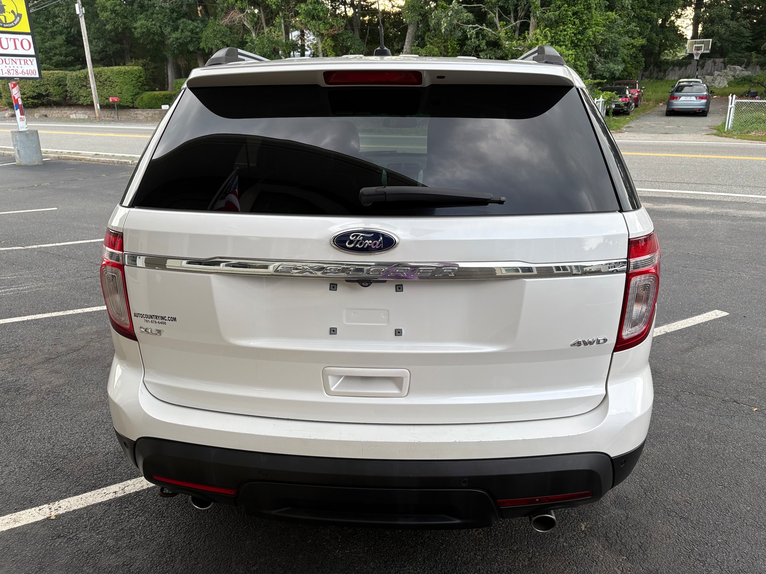 2014 Ford Explorer XLT - Photo 6
