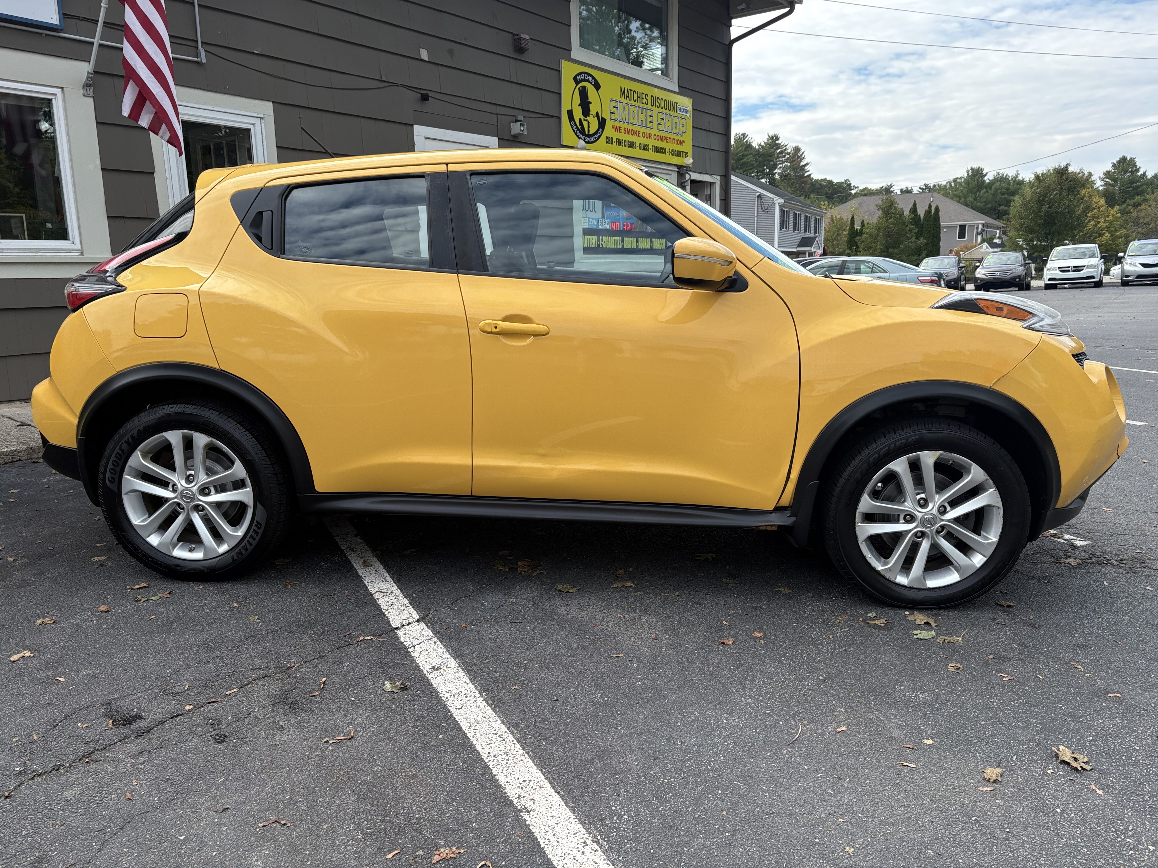 Used 2016 Nissan Juke SV SUV