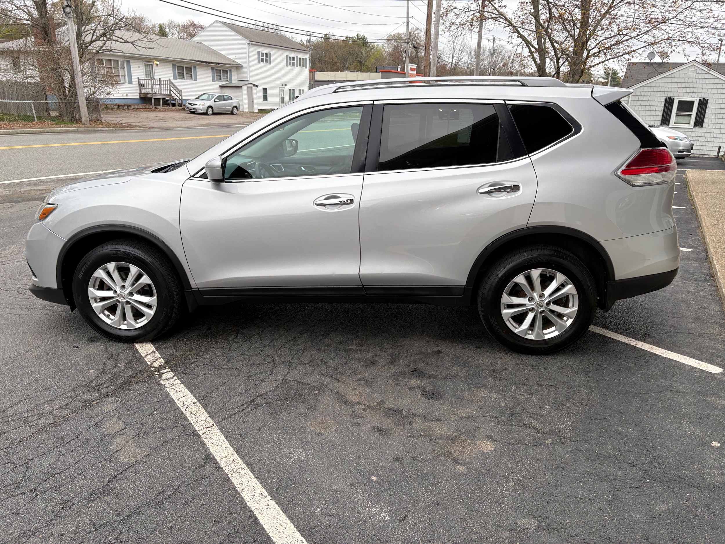2015 Nissan Rogue SV - Photo 7