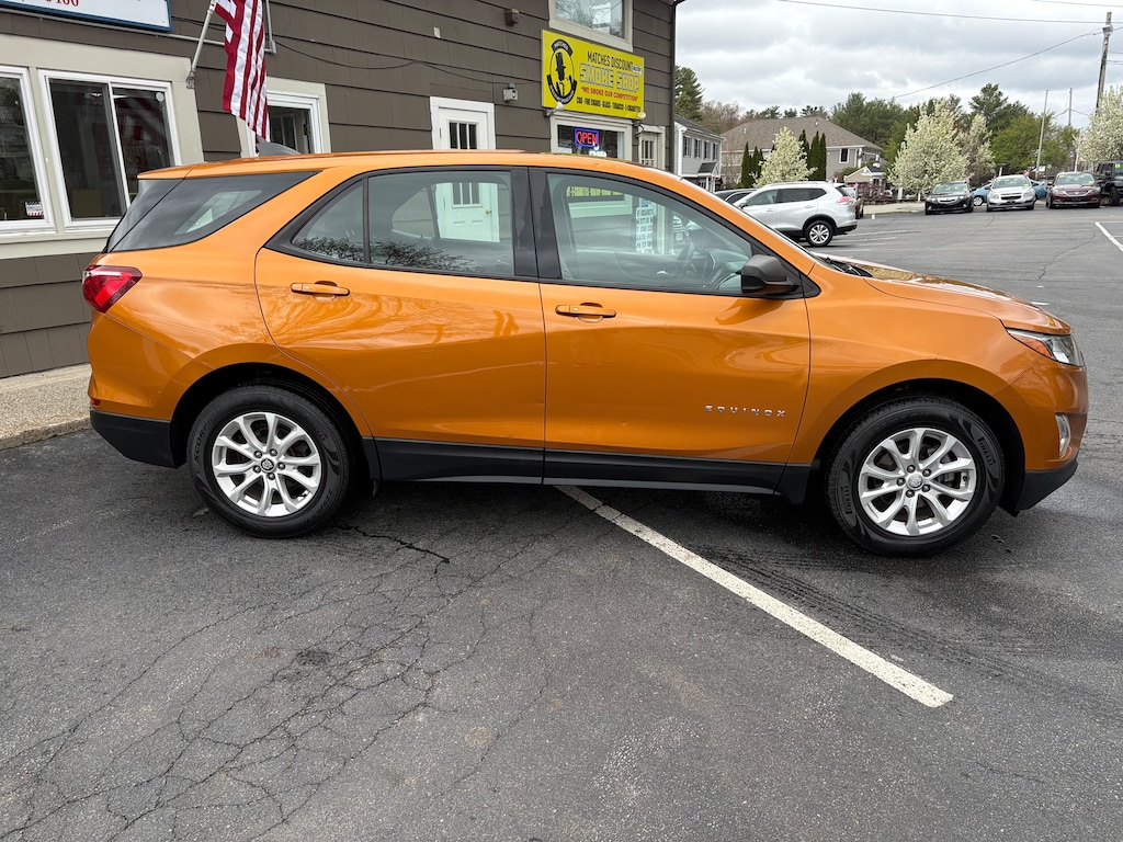 Used 2018 Chevrolet Equinox LS SUV