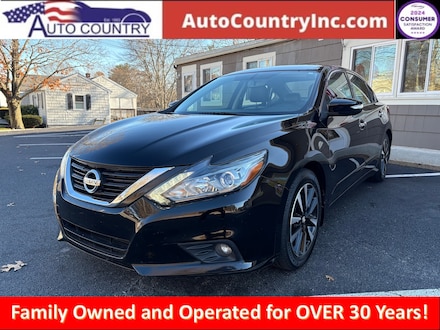 2018 Nissan Altima VERY NICELY EQUIPPED! Sedan