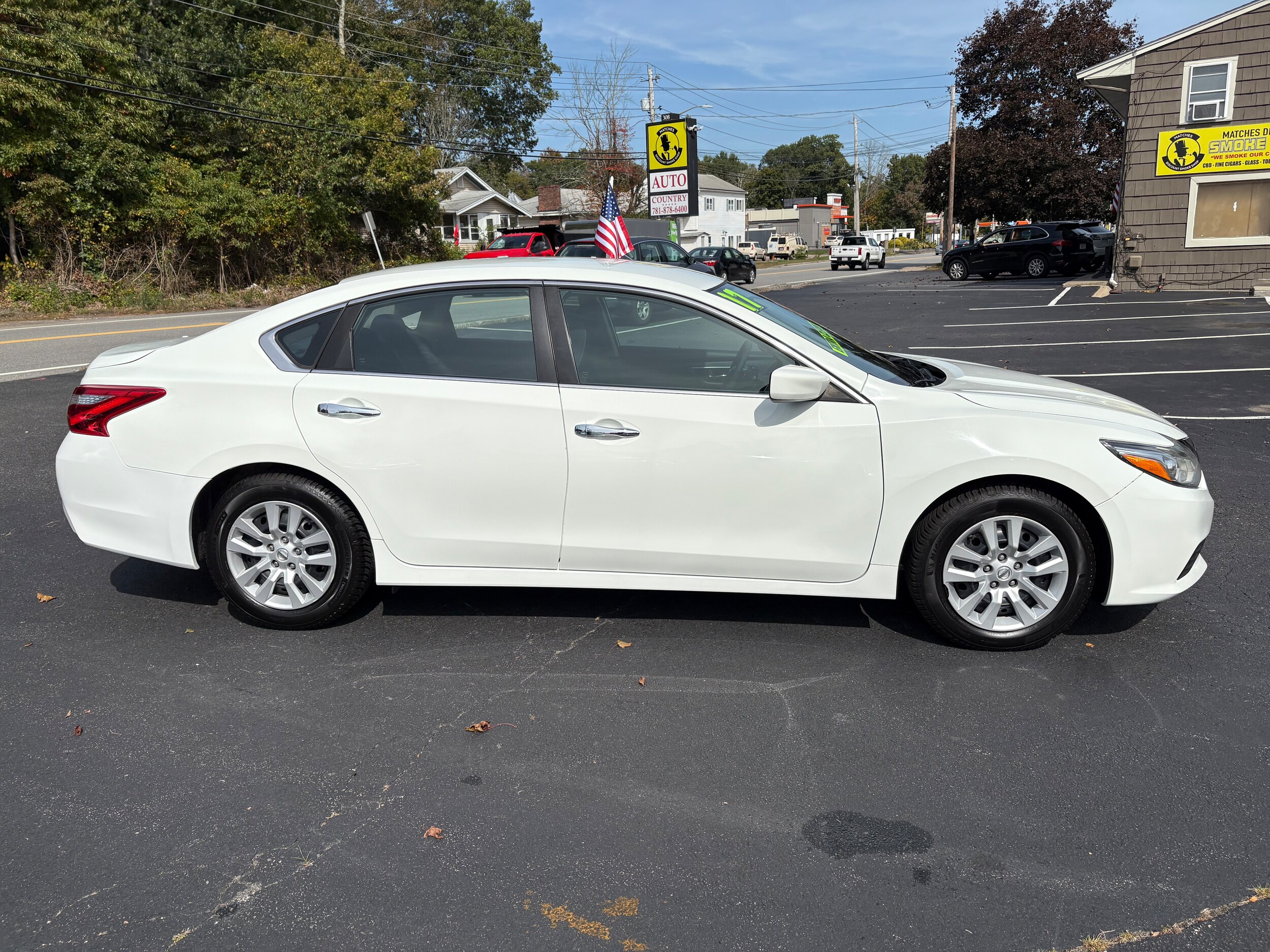 2017 Nissan Altima 2.5 SV photo 4