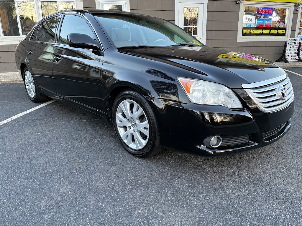 Used 2009 Toyota Avalon Limited Sedan