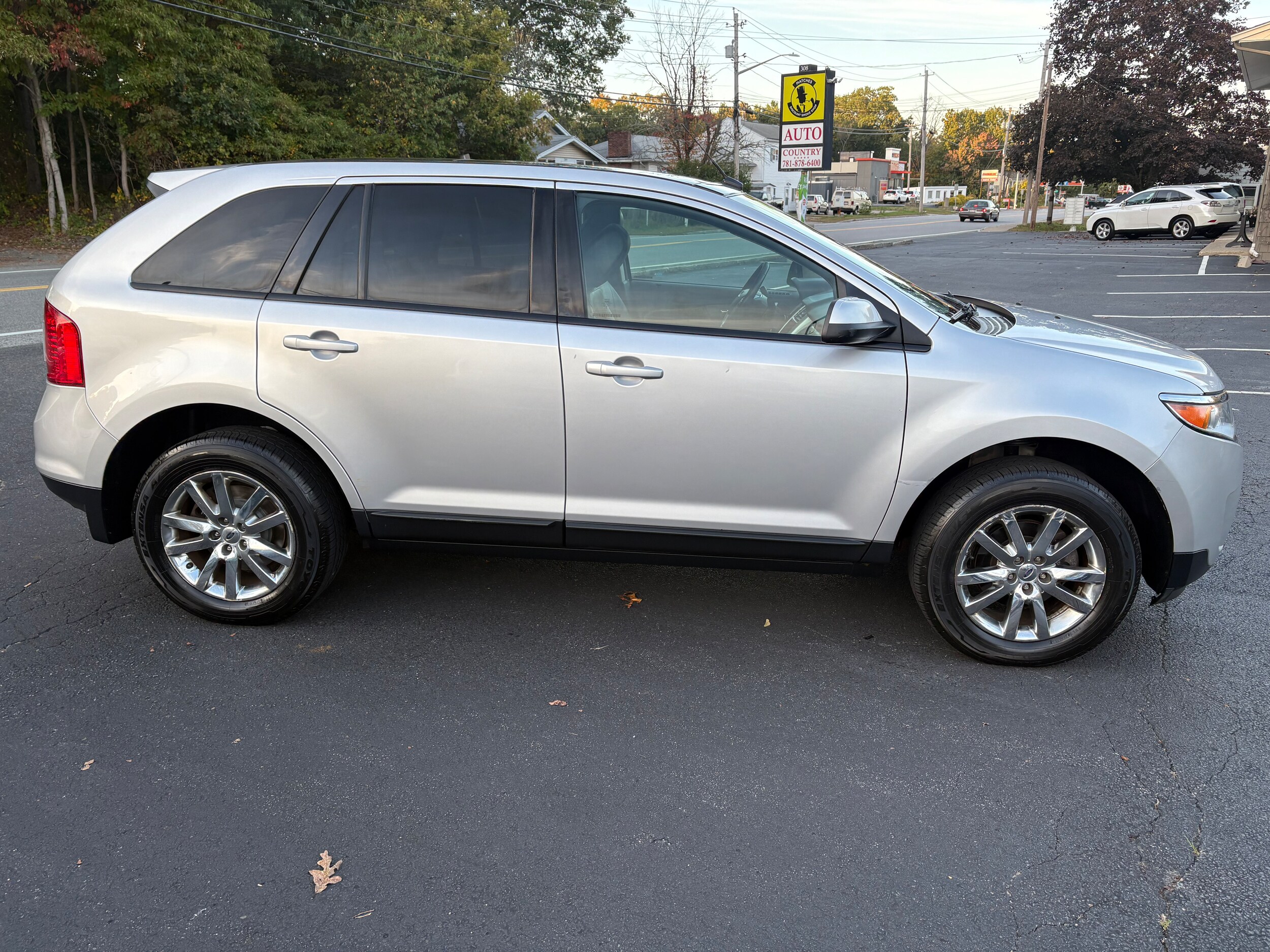 2014 Ford Edge SEL photo 4