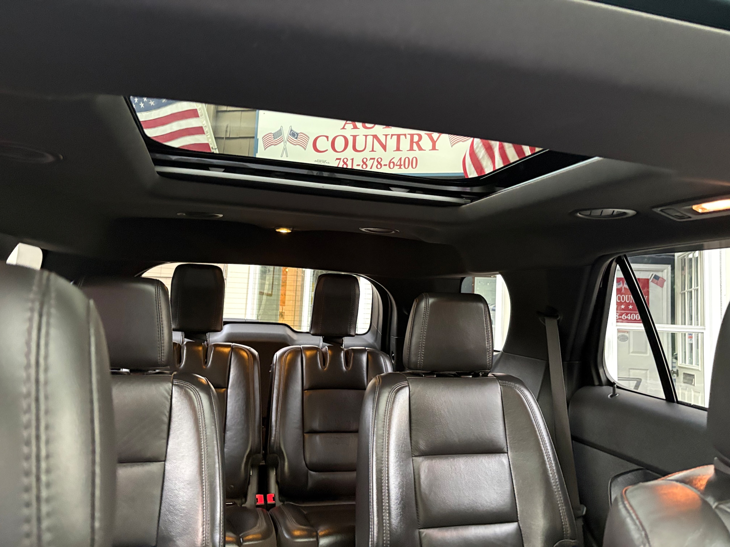 2014 Ford Explorer XLT - Photo 30