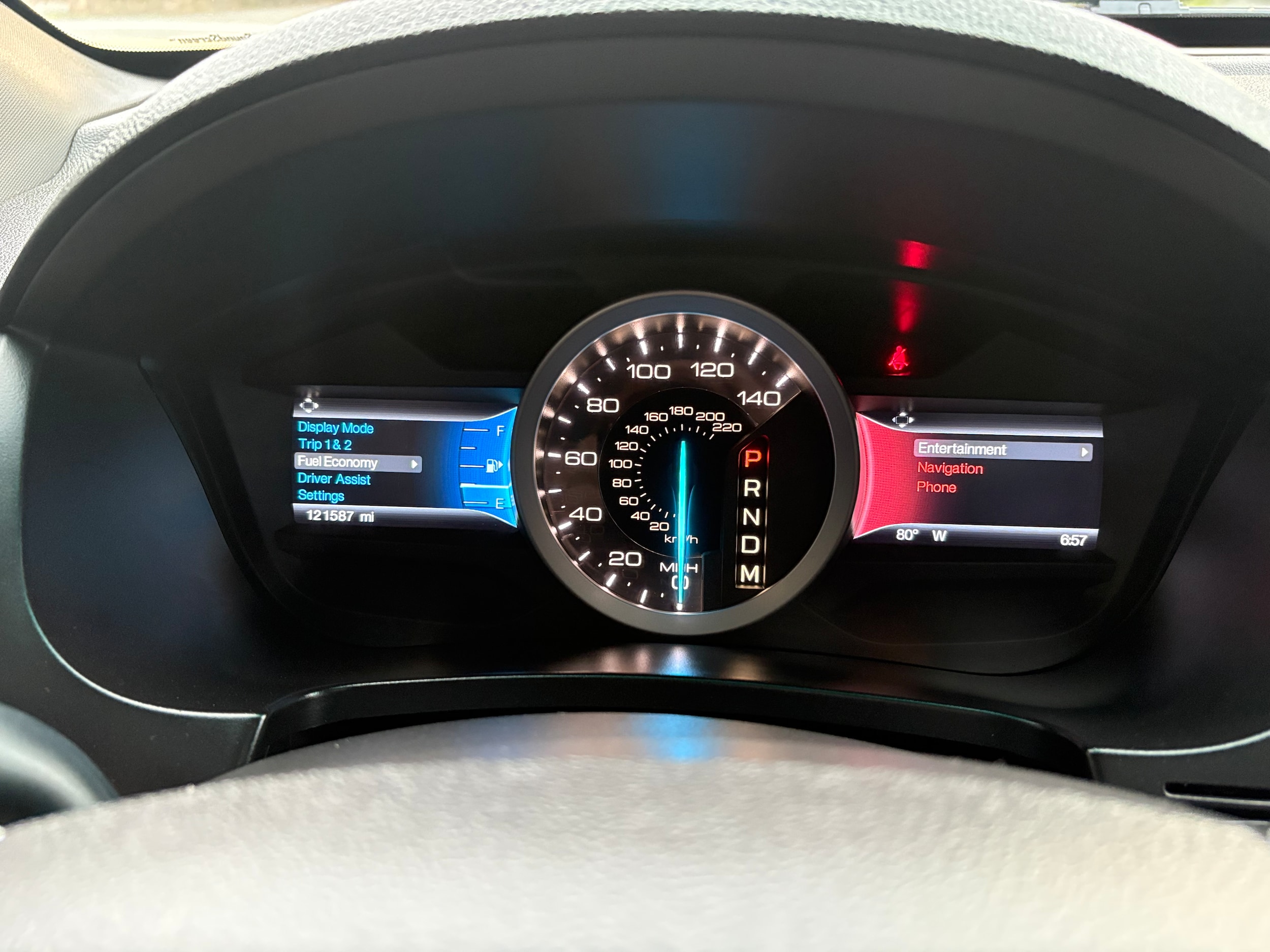 2014 Ford Explorer XLT - Photo 40