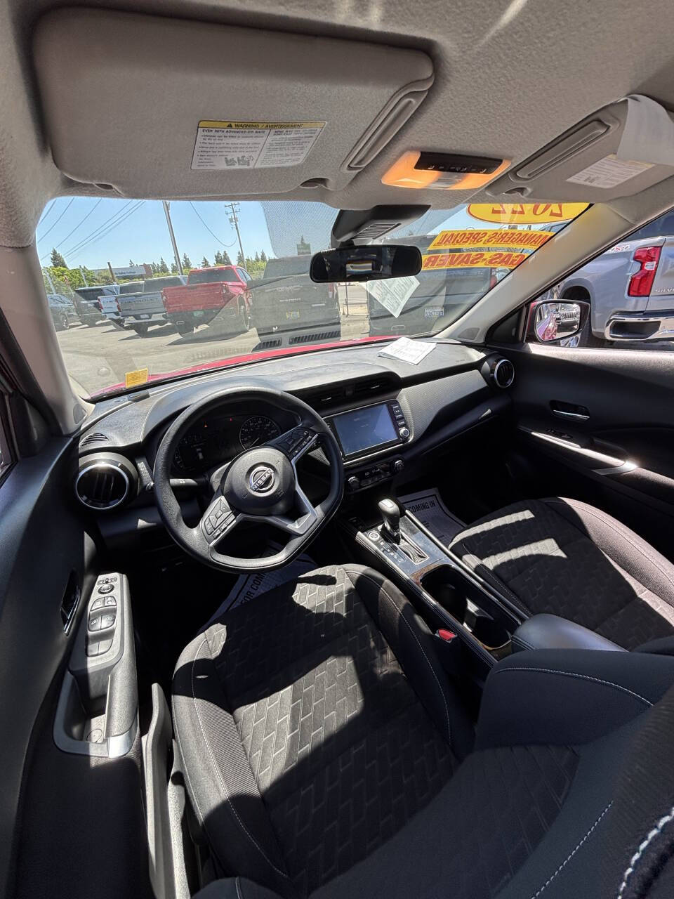 2022 Nissan Kicks SV photo 4