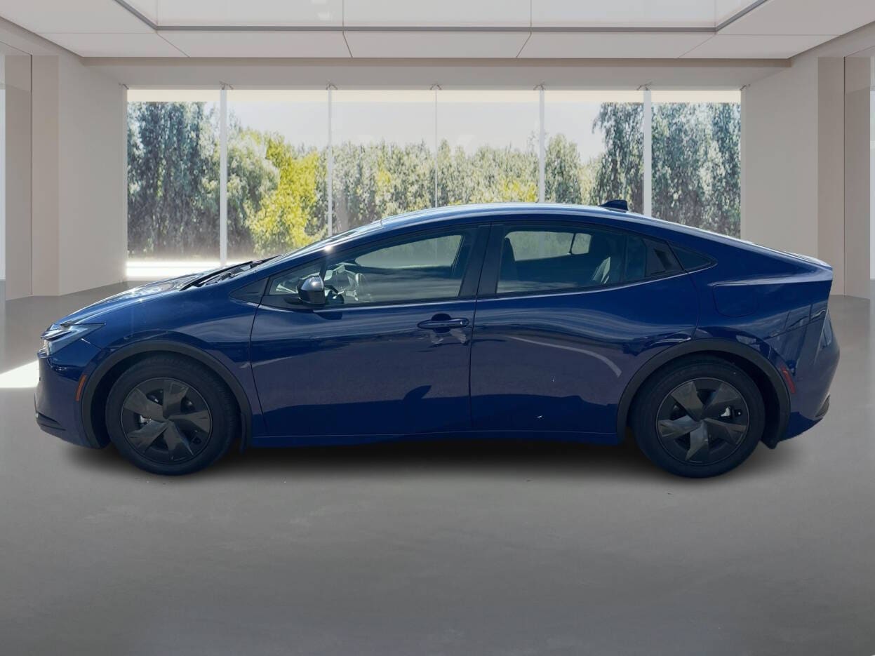 2024 Toyota Prius Prime SE - Photo 8