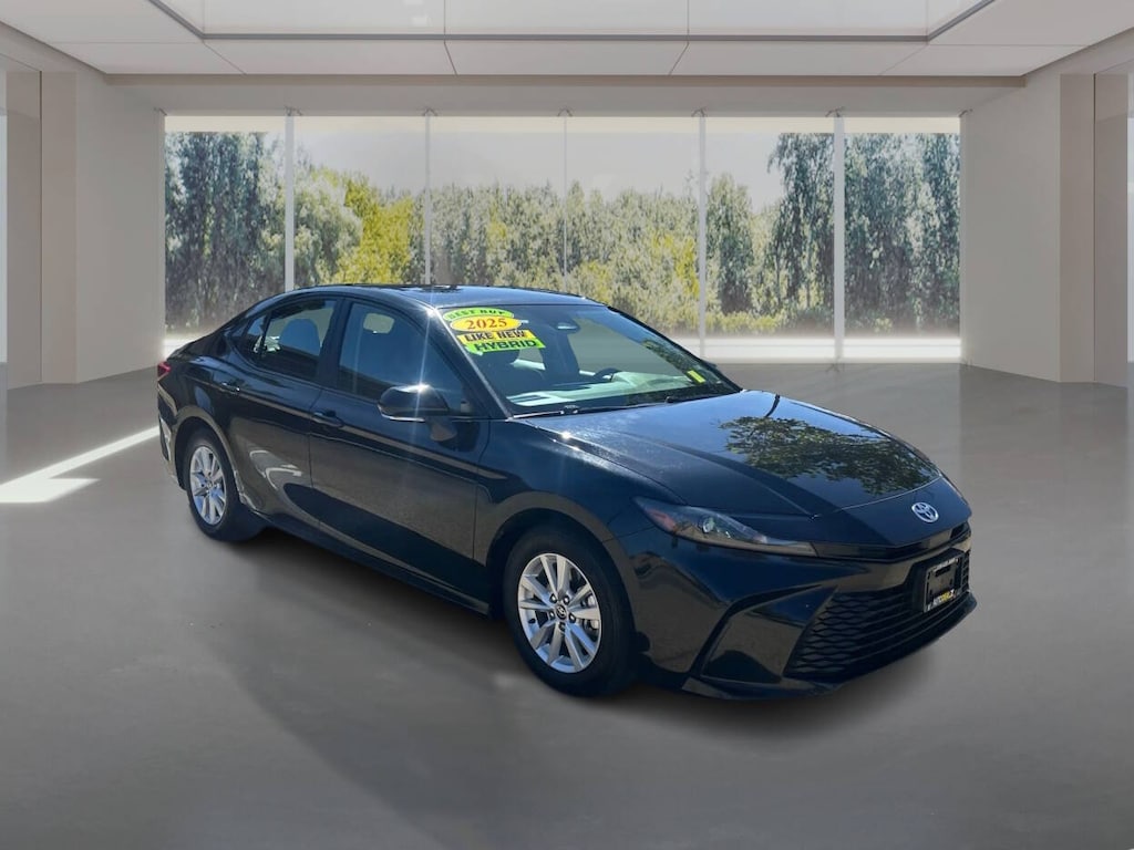 Used 2025 Toyota Camry LE Sedan 4D Sedan