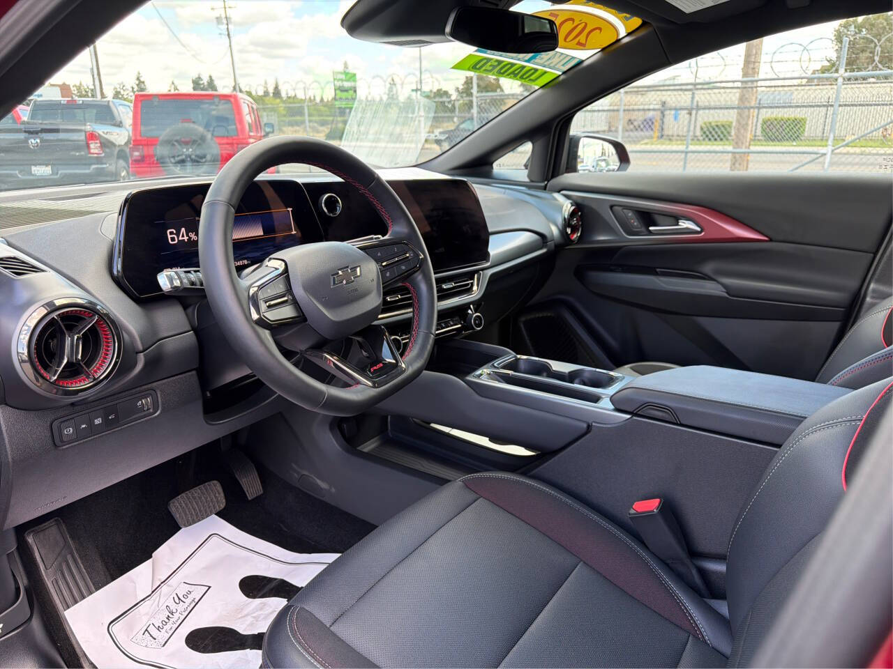 2025 Chevrolet Equinox EV RS - Photo 9