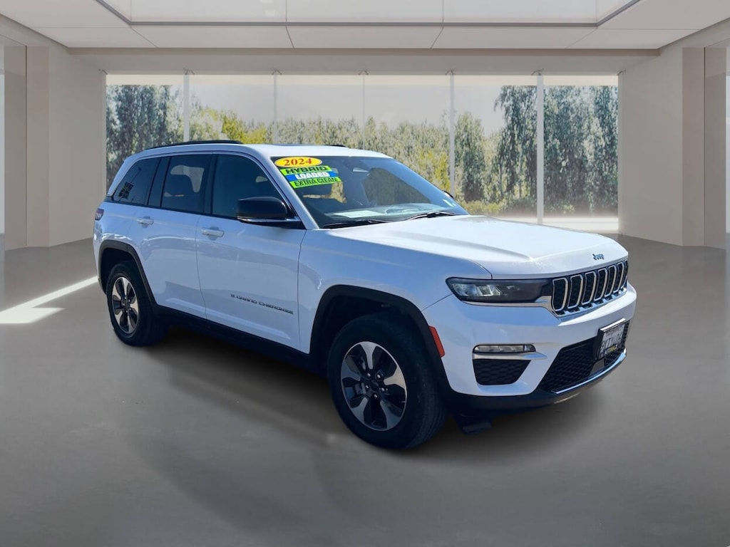Used 2024 Jeep Grand Cherokee Sport Utility 4D SUV