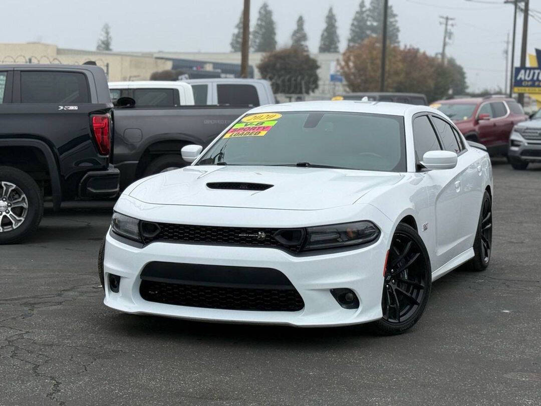2020 Dodge Charger Scat Pack's photo