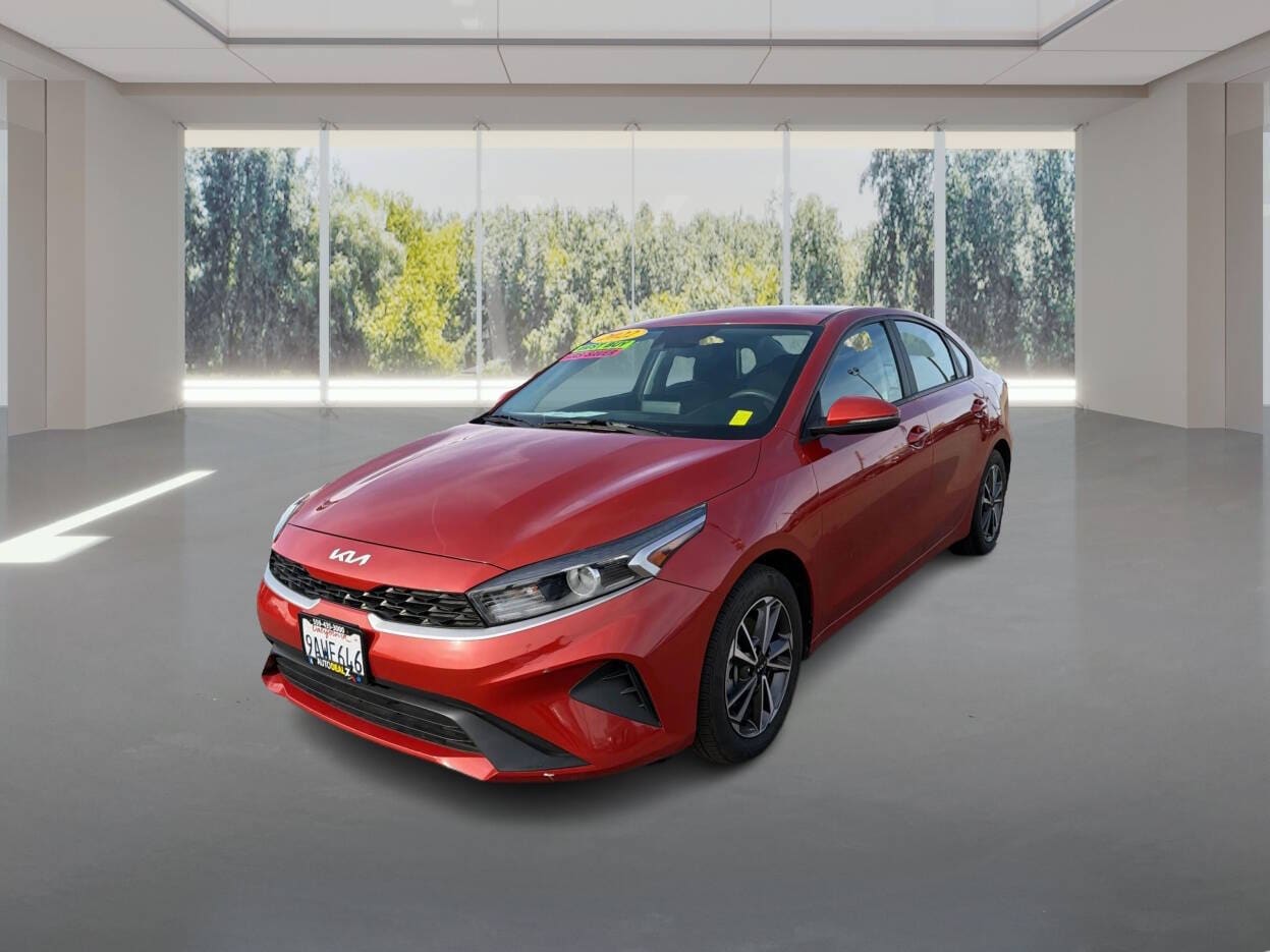 2022 Kia FORTE LXS's photo