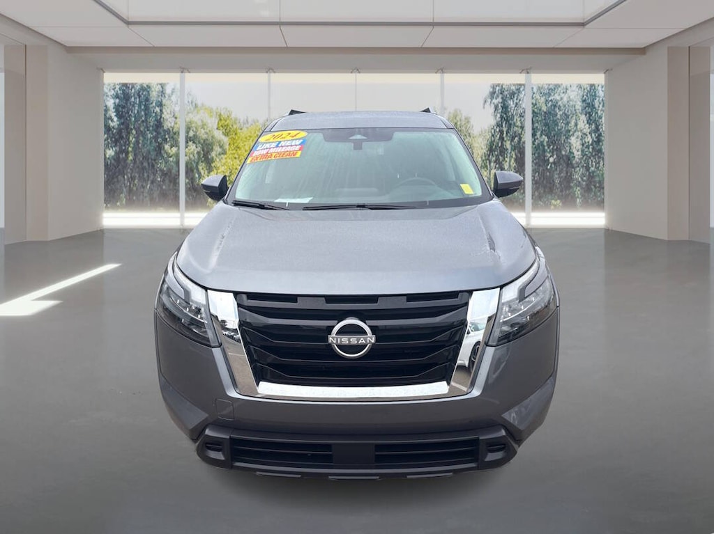 Used 2024 Nissan Pathfinder SV 4dr SUV SUV