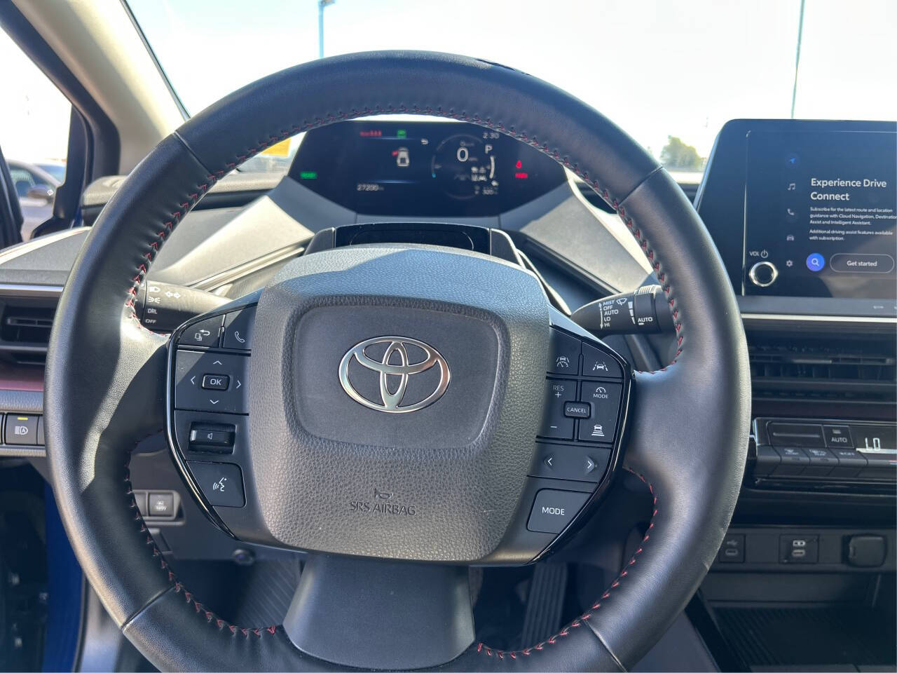 2024 Toyota Prius Prime SE - Photo 13