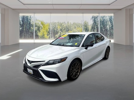 2023 Toyota Camry SE Nightshade 4dr Sedan Sedan