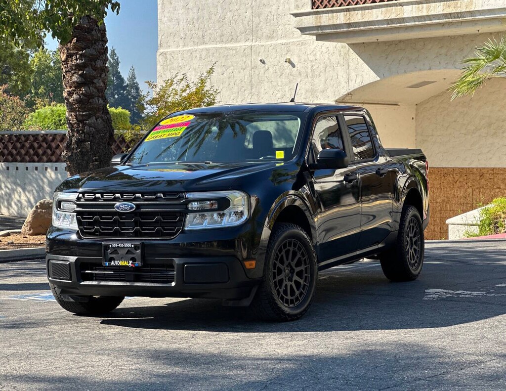 Used 2022 Ford Maverick XL Supercrew Pickup 4D 4 1/2 ft Pickup Truck