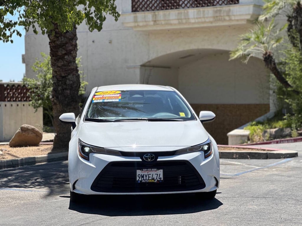 Used 2024 Toyota Corolla LE 4dr Sedan Sedan