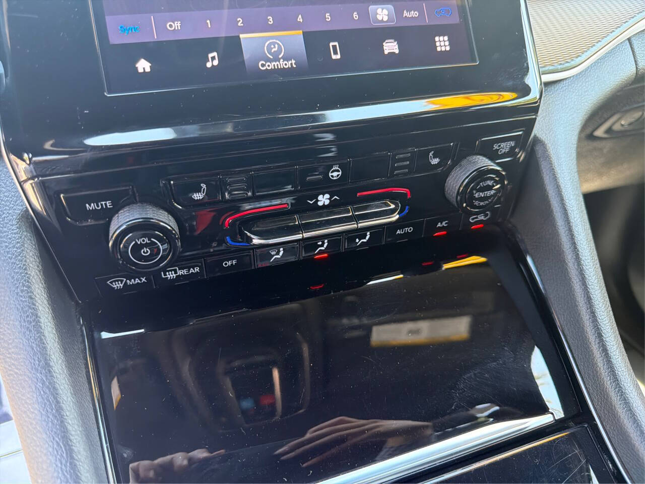 2023 Jeep Grand Cherokee Altitude - Photo 19