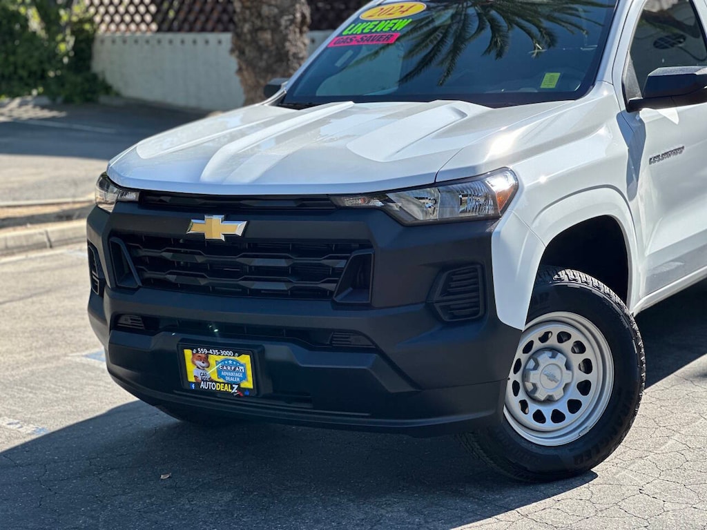 Used 2024 Chevrolet Colorado Work Truck 4x2 4dr Crew Cab 5 ft. SB Pickup Truck