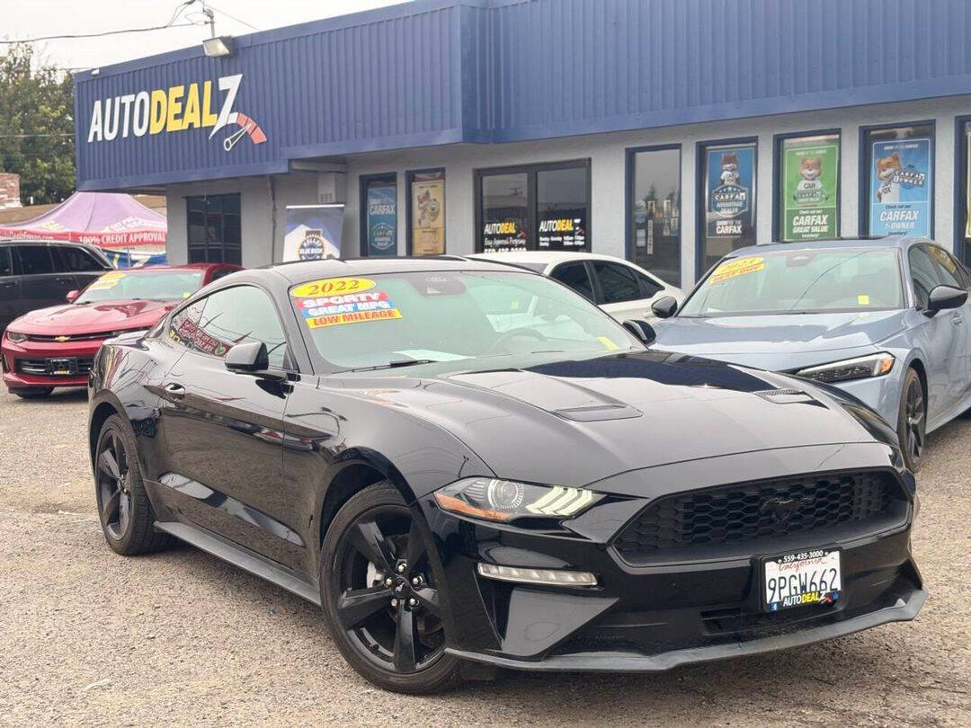 2022 Ford Mustang EcoBoost's photo