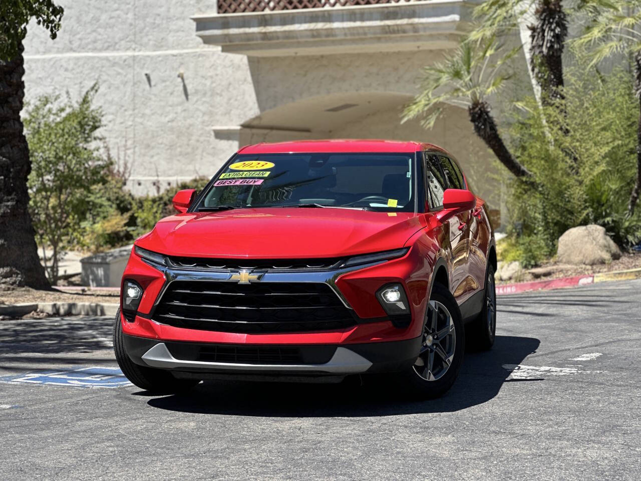 2023 Chevrolet Blazer 2LT photo 2
