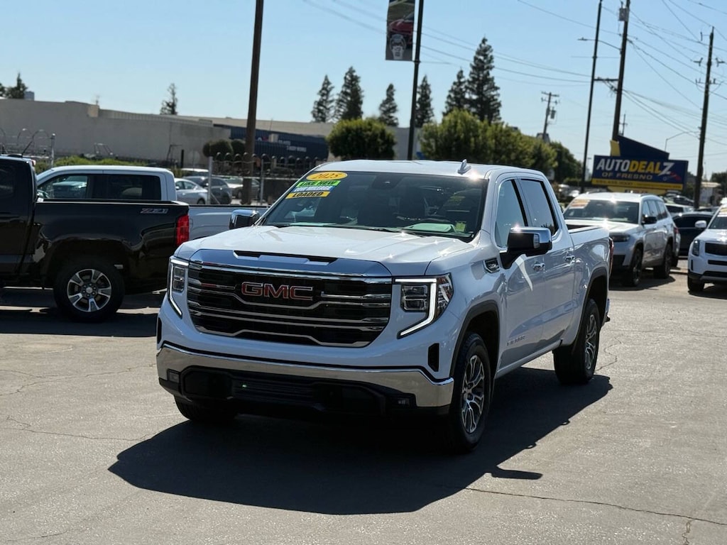 Used 2025 GMC Sierra 1500 SLT 4x2 4dr Crew Cab 5.8 ft. SB Pickup Truck