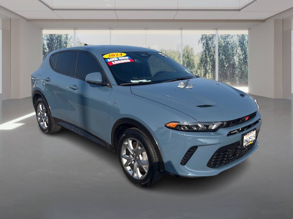 Used 2022 Nissan Altima 2.5 SV 4dr Sedan Sedan