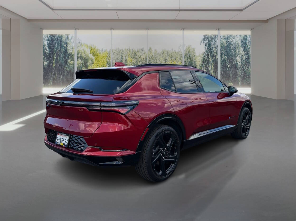 2025 Chevrolet Equinox EV RS - Photo 5