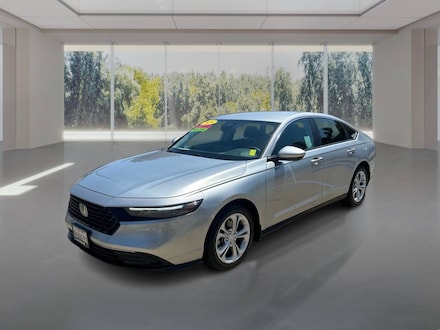 2025 Honda Accord LX 4dr Sedan Sedan
