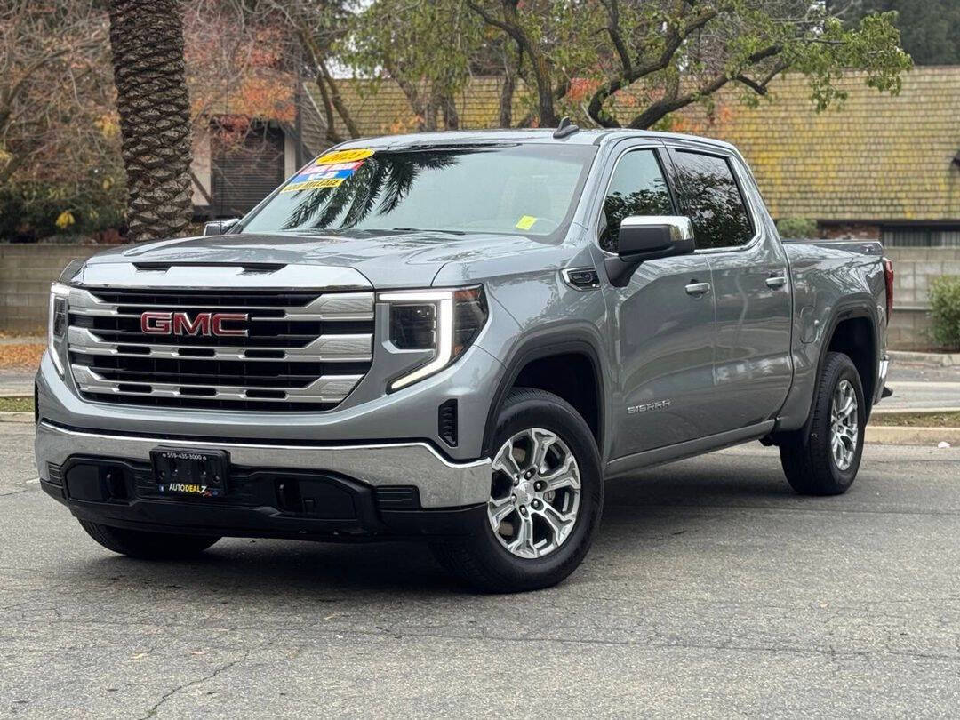 2023 GMC Sierra 1500 SLE's photo