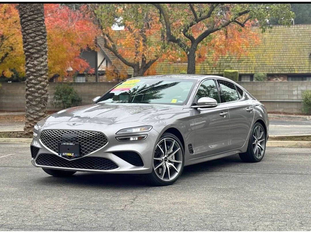 2024 GENESIS G70 Standard's photo