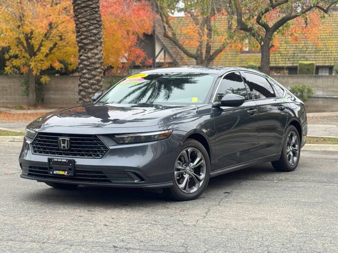 2023 Honda Accord EX's photo