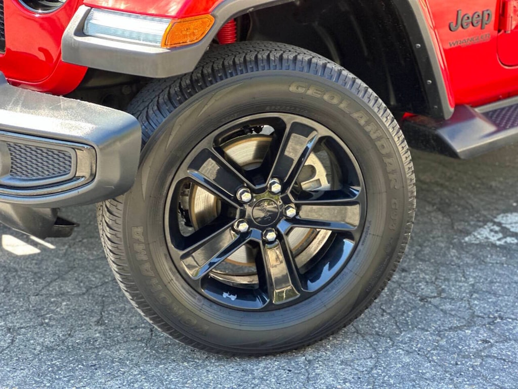 Used 2021 Jeep Wrangler Unlimited Sahara Altitude Sport Utility 4D SUV