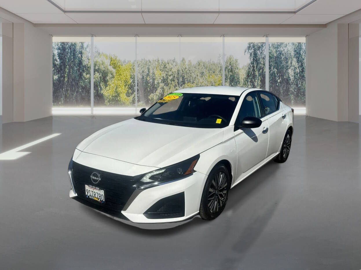 2025 Nissan Altima