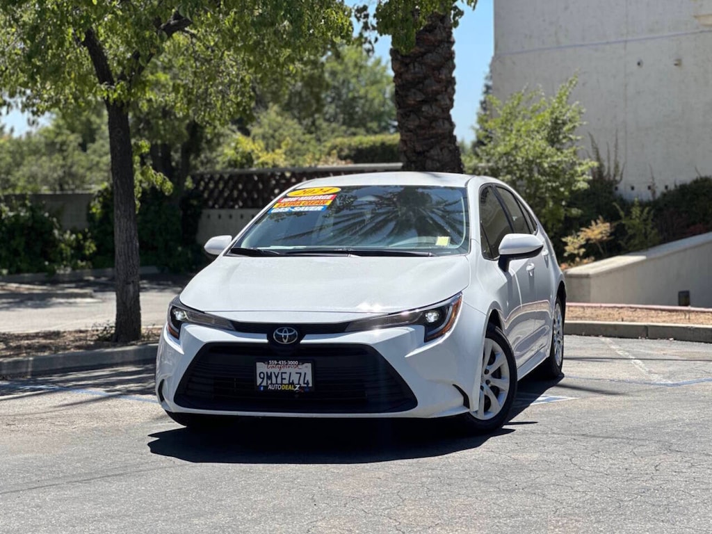Used 2024 Toyota Corolla LE 4dr Sedan Sedan