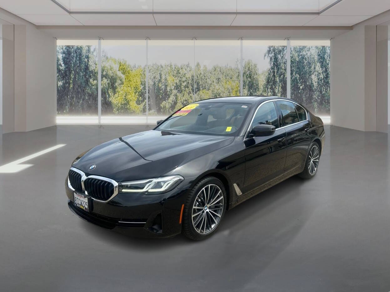 2021 BMW 5 Series 530i Sedan's photo