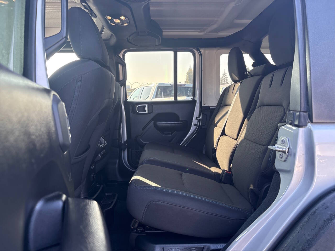 2023 Jeep Wrangler 4xe Rubicon 4XE - Photo 10