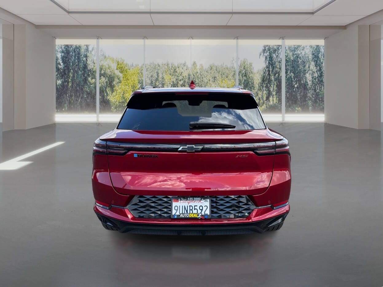 2025 Chevrolet Equinox EV RS - Photo 6