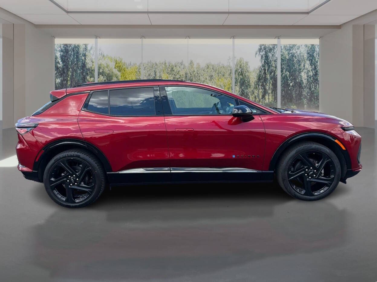 2025 Chevrolet Equinox EV RS - Photo 4