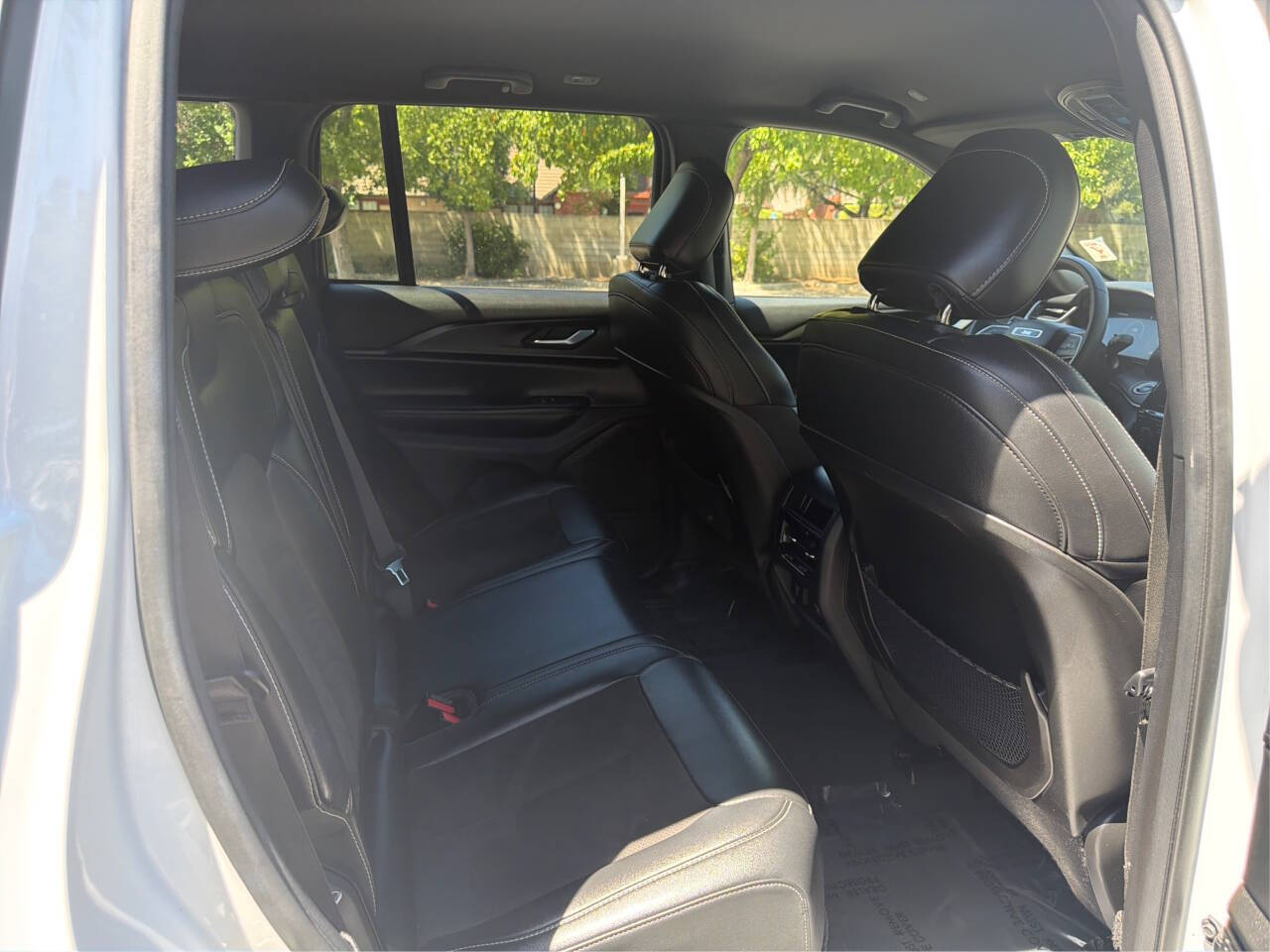 2023 Jeep Grand Cherokee Altitude - Photo 10