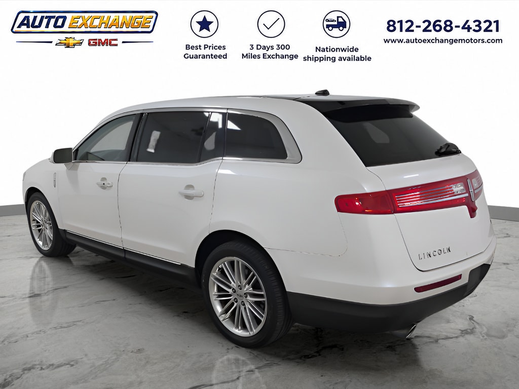 Used 2018 Lincoln MKT Reserve SUV