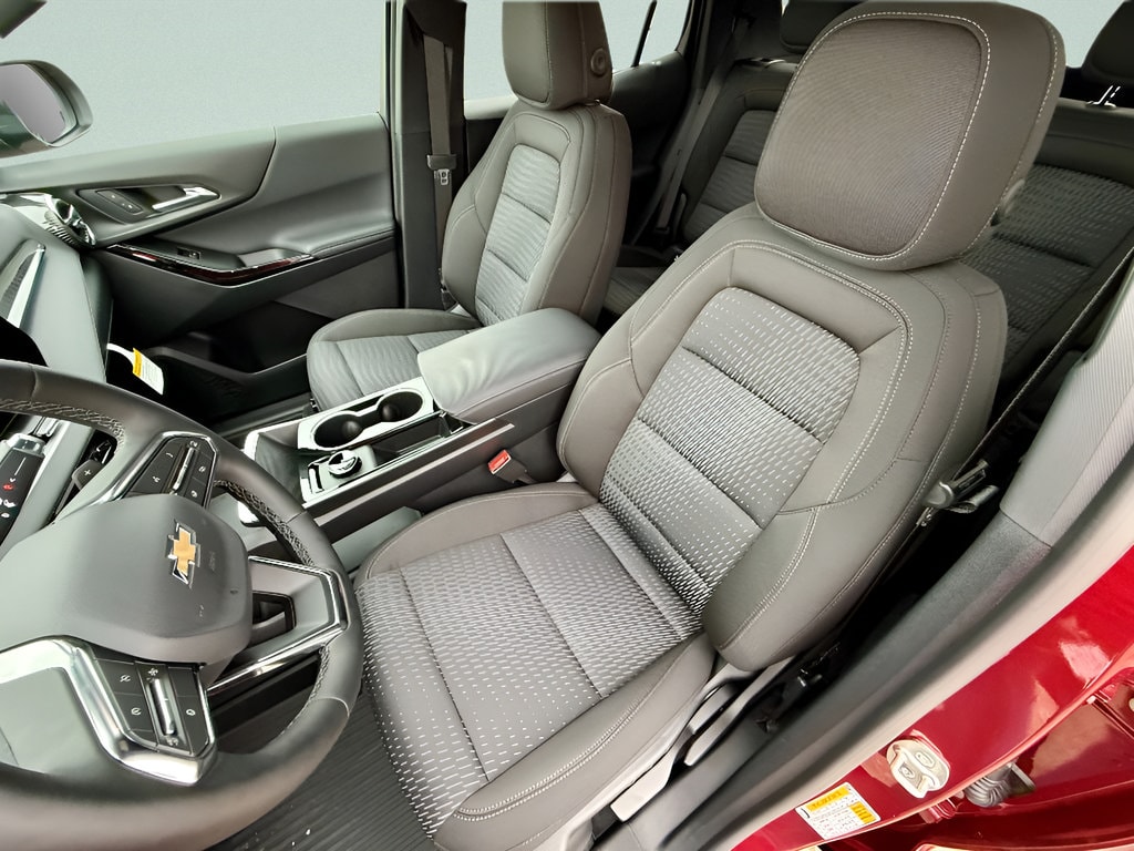 2026 Chevrolet Equinox LT - Photo 11