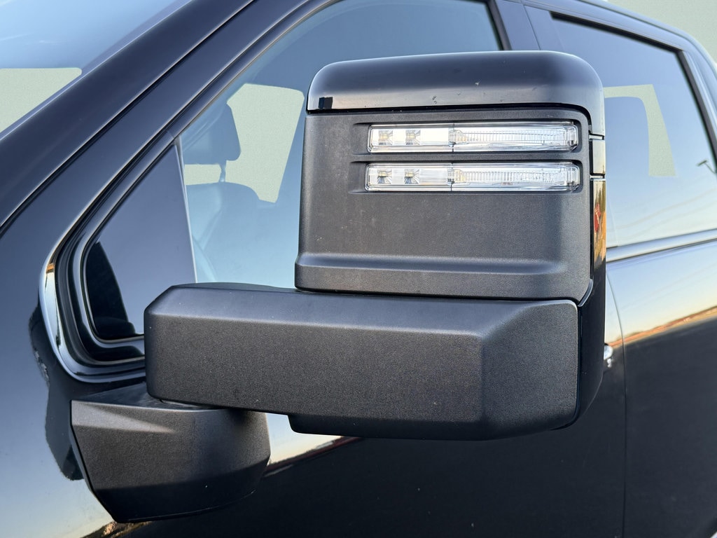 2022 GMC Sierra 2500HD AT4 - Photo 17