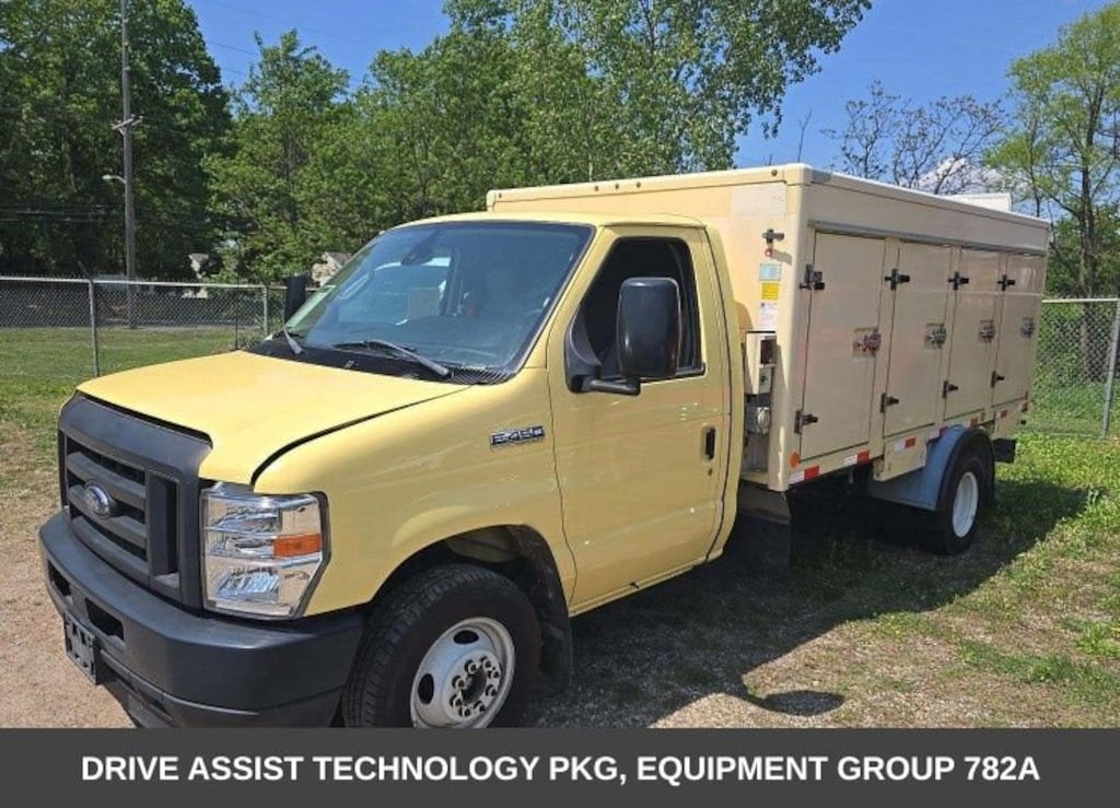Used 2022 Ford E-Series Cutaway